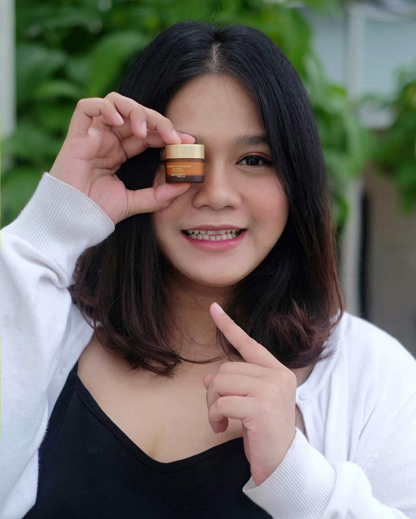 Beauty Blogger Bandung Kania Dachlan