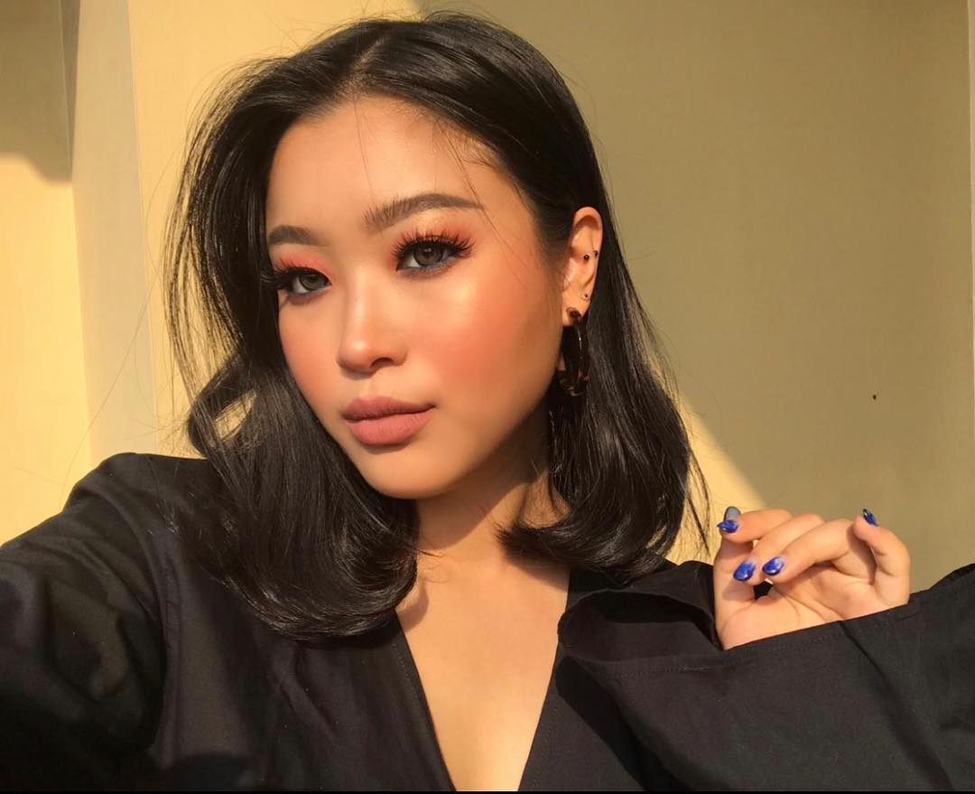 Beauty Vlogger Populer Cindercella