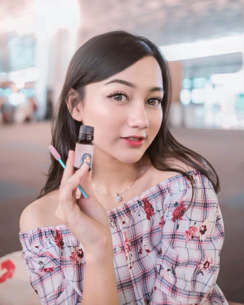 Beauty Vlogger Populer Nanda Arsyinta