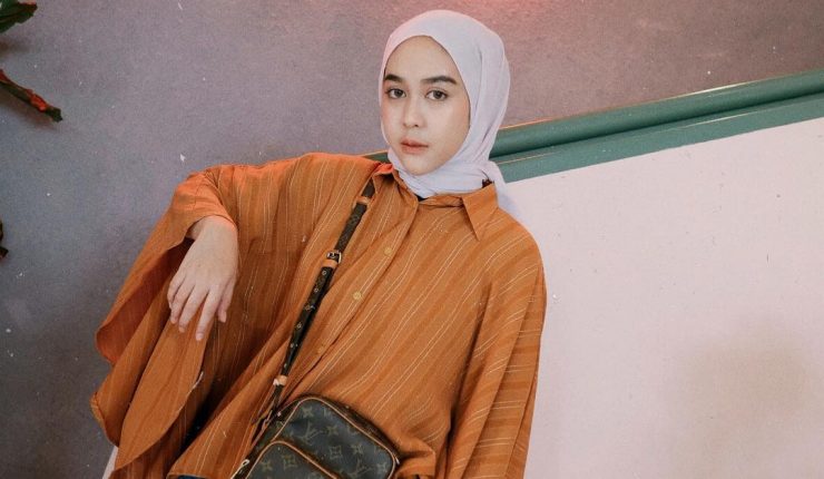 Selebgram Hijaber Intan Khasanah