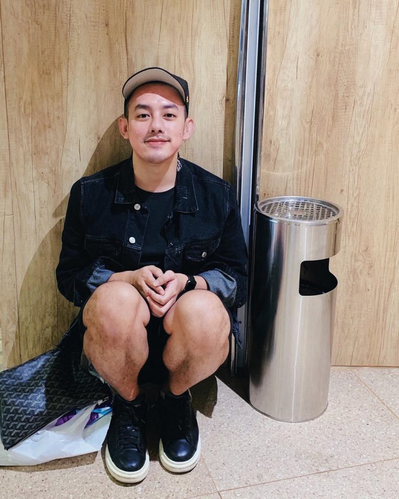 Fashion Influencer Pria Dion Mulya