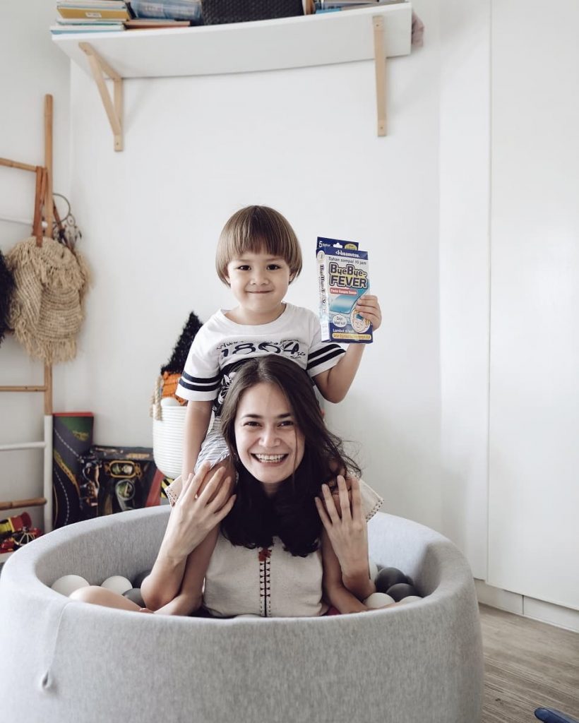 Influencer Ibu Muda Sabai Dieter