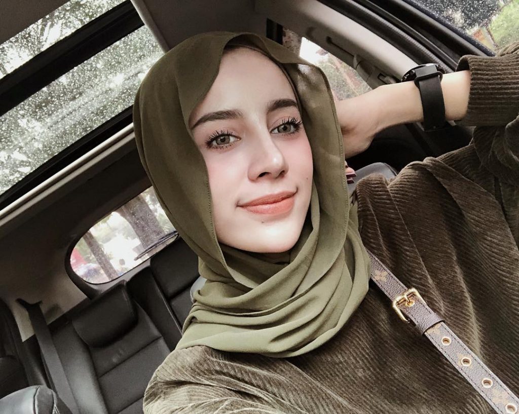 Youtube Influencer Indonesia Aghnia Punjabi