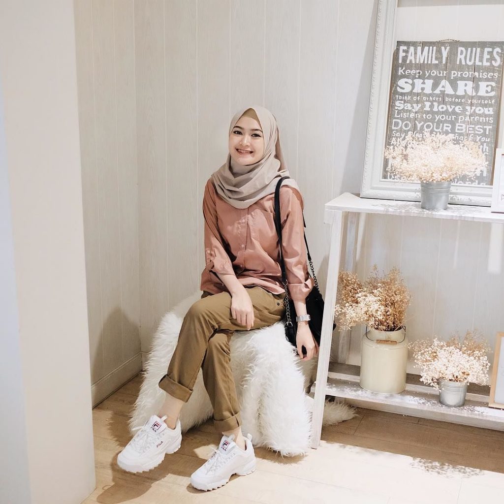 Youtube Influencer Indonesia Sari Endah Pratiwi