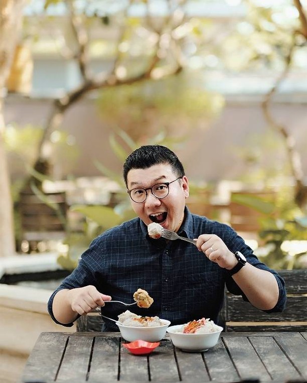 Top Influencer Surabaya Jiewa Vieri