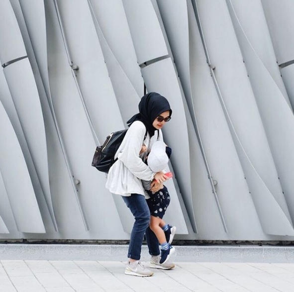 Mom Blogger Indonesia Puput Utami