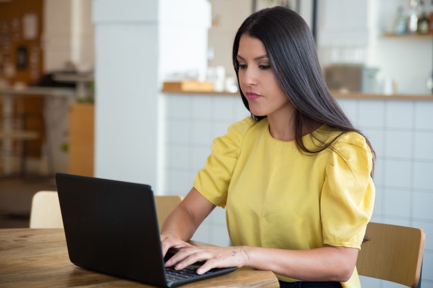 Keahlian dan Cara Menjadi Freelancer Entri Data