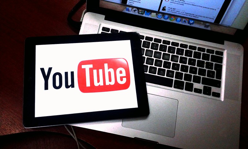 Membuat Konten di YouTube Membuat Konten di YouTube